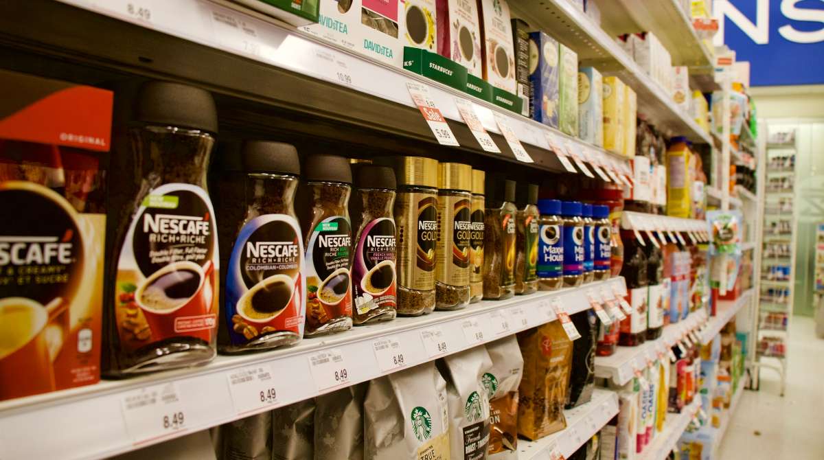Supermarket isle - New analytics research shows better way to manage inventory